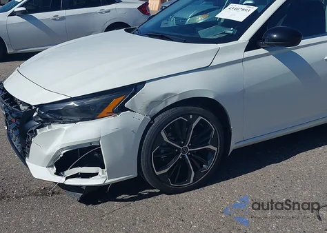 2025 Nissan Altima Sr Fwd из США, поврежденный, VIN 1N4BL4CV0SN356457